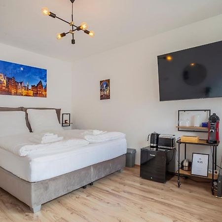 City Apartment In Beruehmter Lage Hildesheim Buitenkant foto