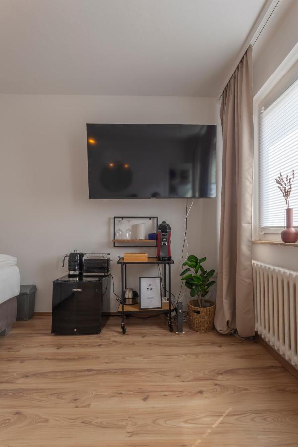 City Apartment In Beruehmter Lage Hildesheim Buitenkant foto